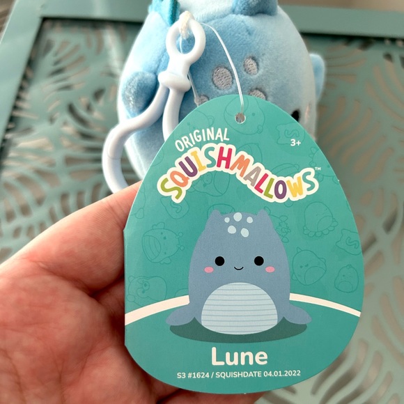 Lune 3” Loch Ness Monster Squishmallow Clip - BNWT - Picture 5 of 5